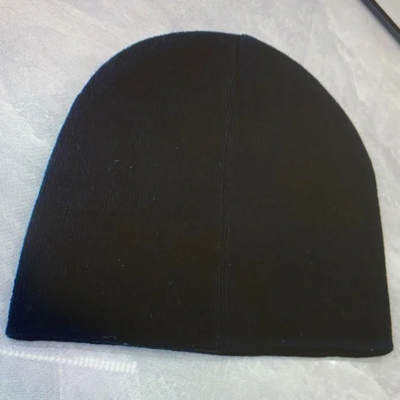 Balenciaga Black Knit Beanie - Picture 3 of 4